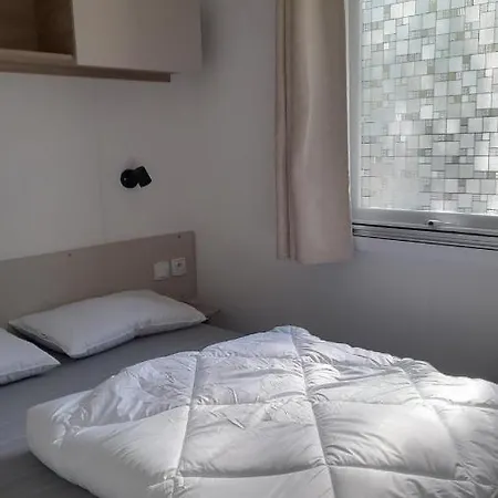 Mobilhome En Bord De Sur 4 Etoiles *