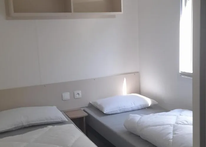 Mobilhome En Bord De Sur 4 Etoiles